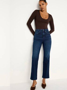 NWT: Good American Good Curve Straight Jeans